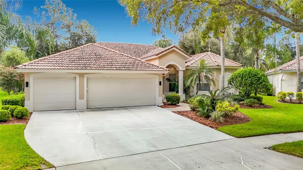Property for sale at 10221 GARDEN ALCOVE DRIVE, TAMPA, FL, 33647