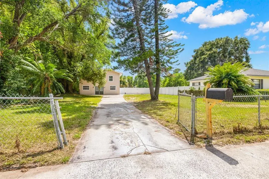 Property for sale at 305 E HANNA AVENUE, TAMPA, FL, 33604