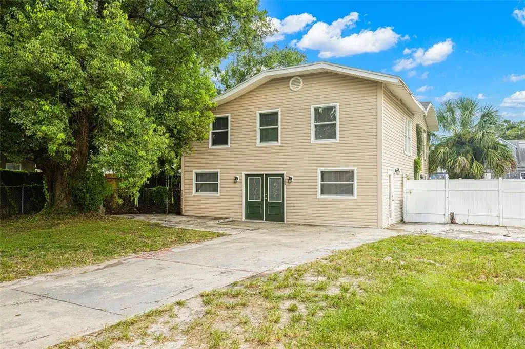 Property for sale at 305 E HANNA AVENUE, TAMPA, FL, 33604