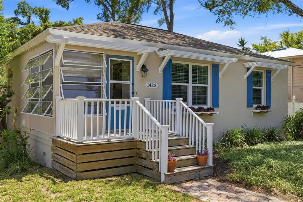 Property for sale at 1423 E HENRY AVENUE, TAMPA, FL, 33604