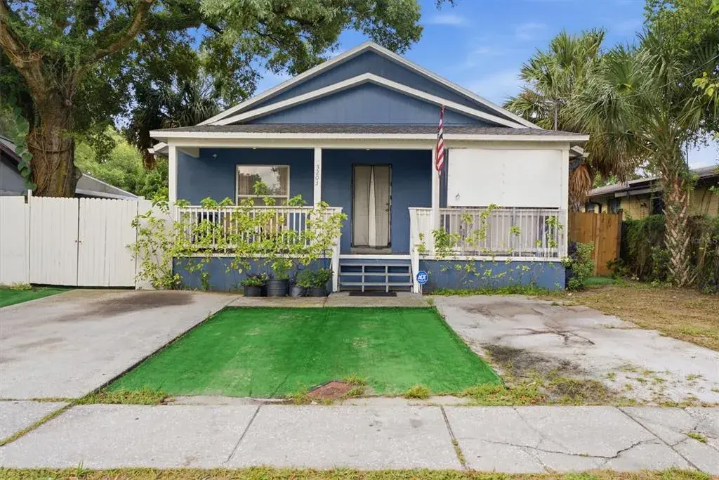 Property for sale at 3203 DELEUIL AVENUE, TAMPA, FL, 33610