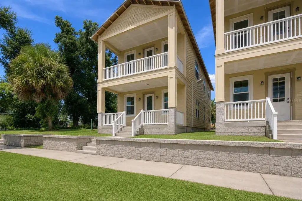 Property for sale at 942 E 11TH AVENUE UNIT 1, TAMPA, FL, 33605