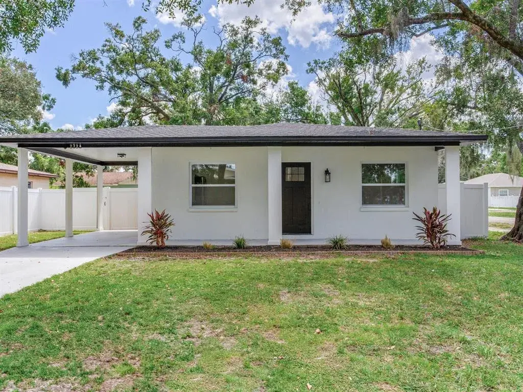 2724 W Henry Avenue, Tampa, FL, 33614
