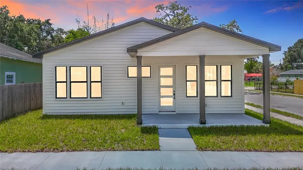 2001 E 20th Avenue, Tampa, FL, 33605
