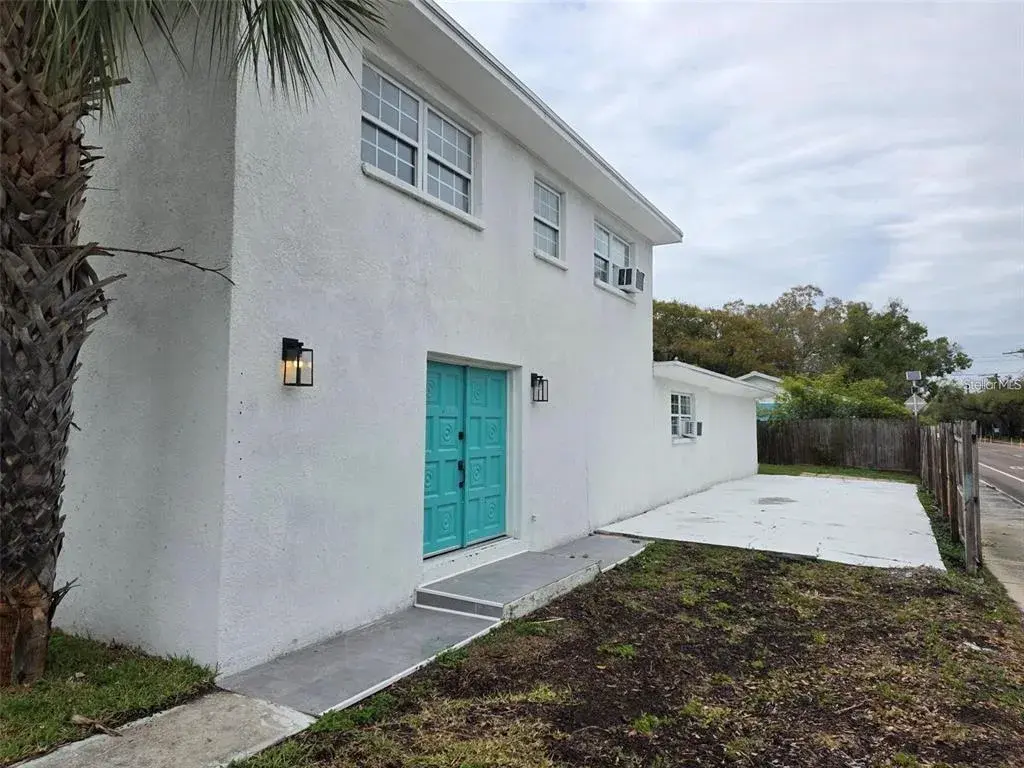 301 W Chelsea Street, Tampa, FL, 33603