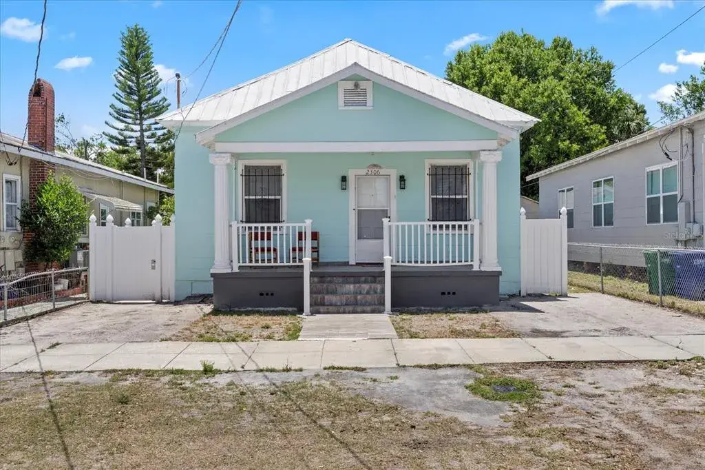 2306 W Ivy Street, Tampa, FL, 33607