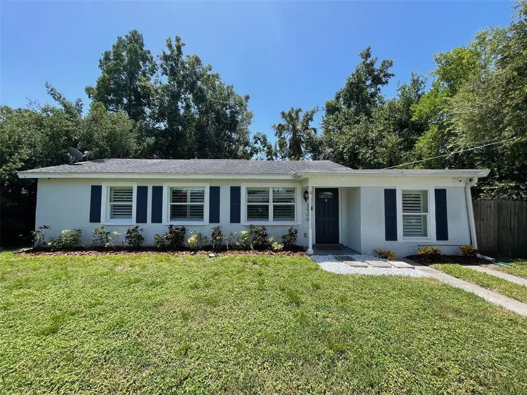3906 W Rogers Avenue, Tampa, FL, 33611