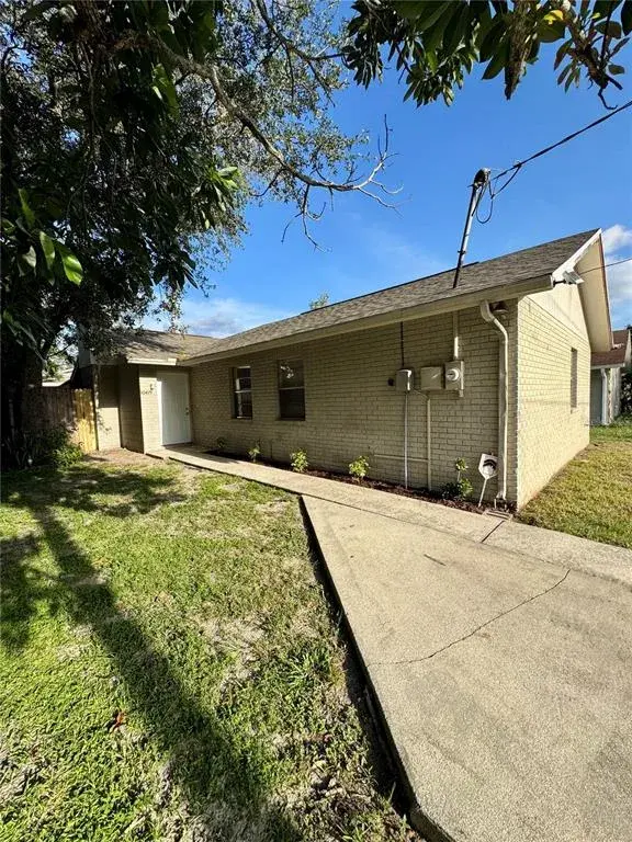 10419 N Hartts Drive, Tampa, FL, 33617