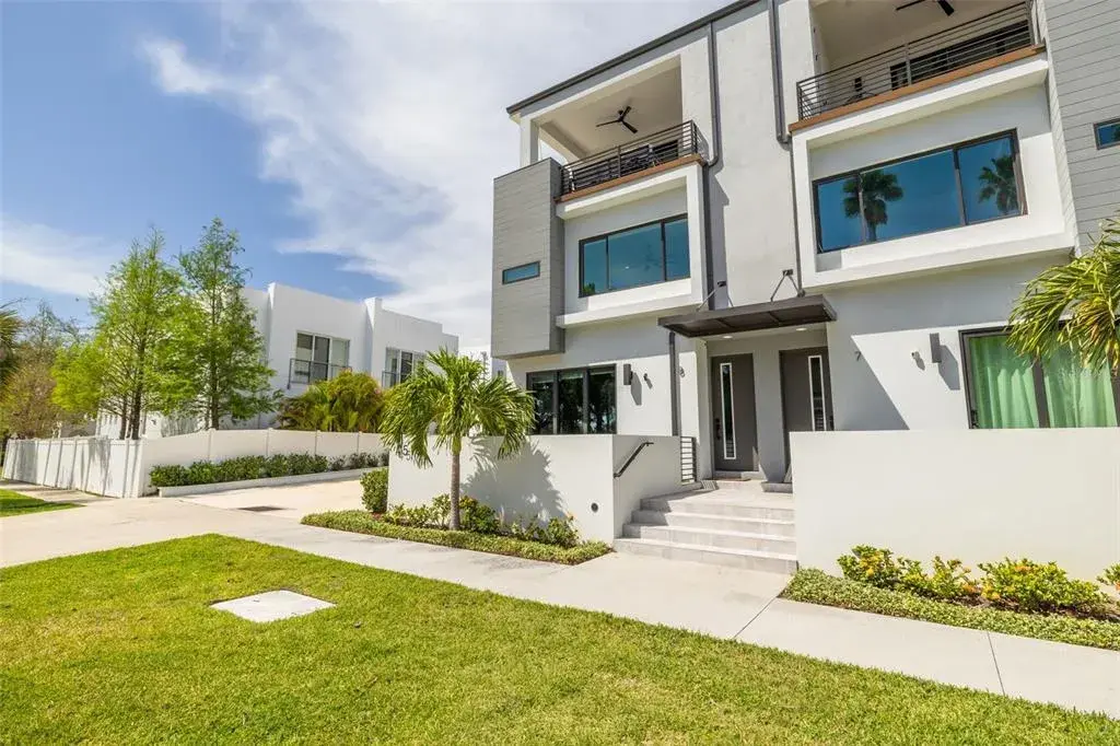 4515 W North A Street Unit 8, Tampa, FL, 33609
