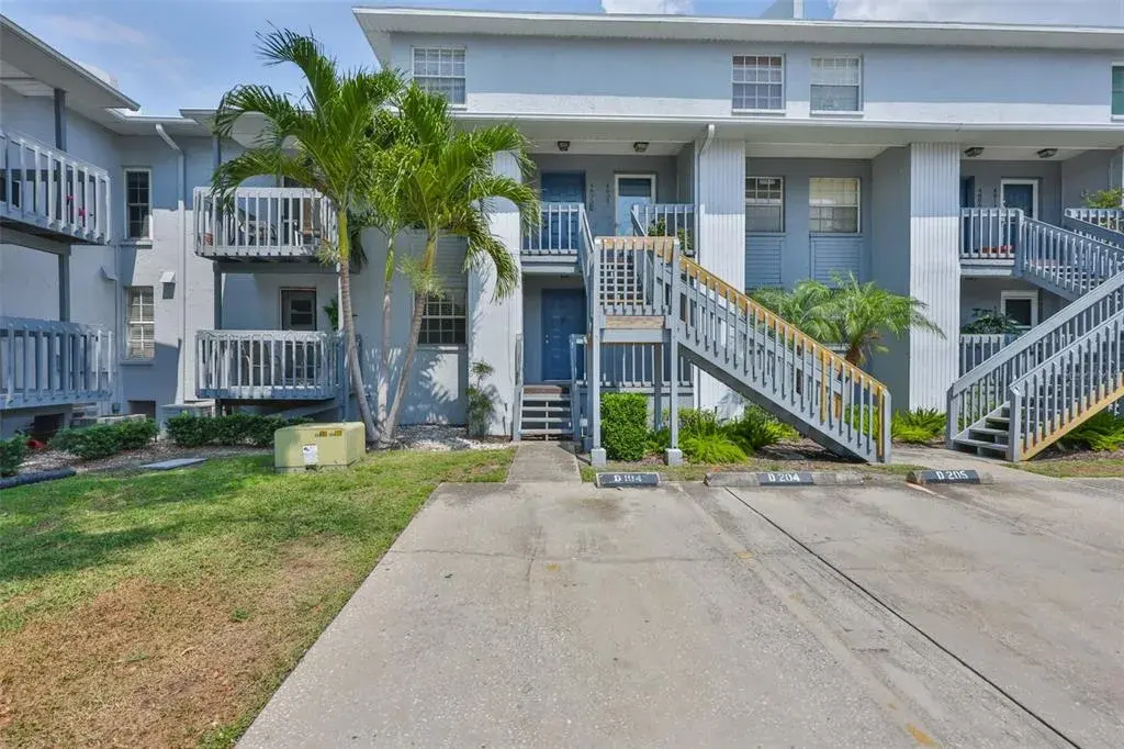 4801 W Mcelroy Avenue Unit D104, Tampa, FL, 33611