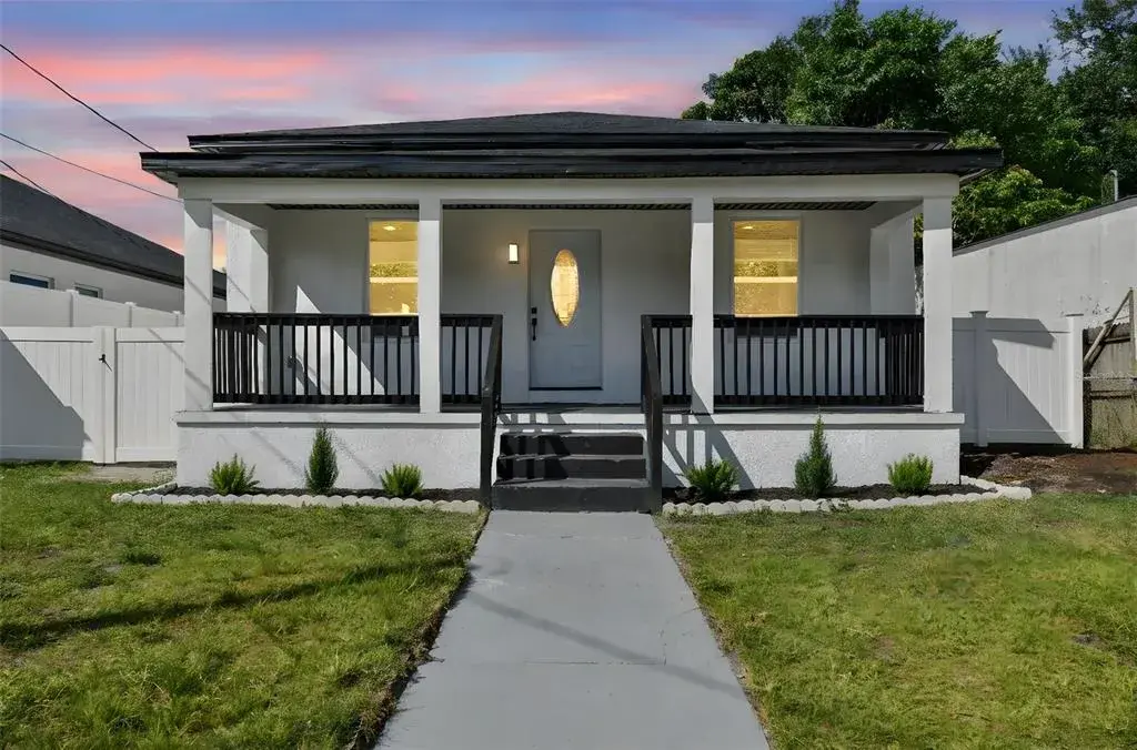 2331 W St John Street, Tampa, FL, 33607