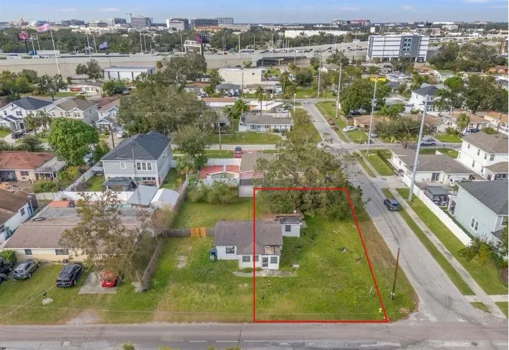 Prime South Tampa location!