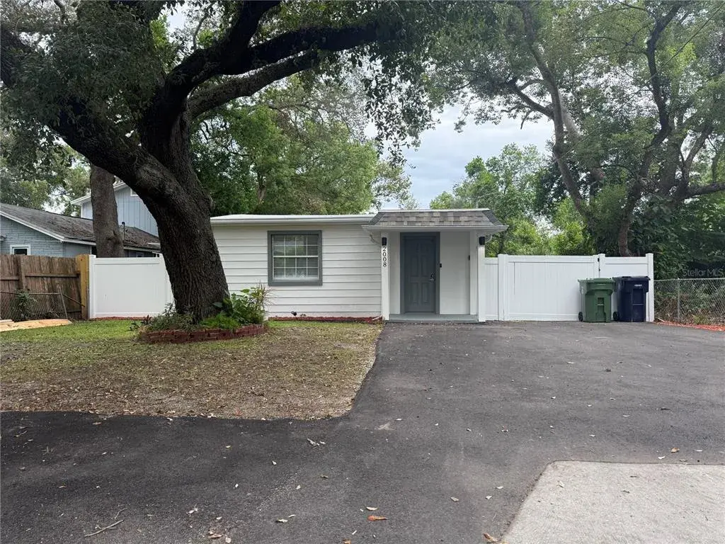 2008 E Annie Street, Tampa, FL, 33612