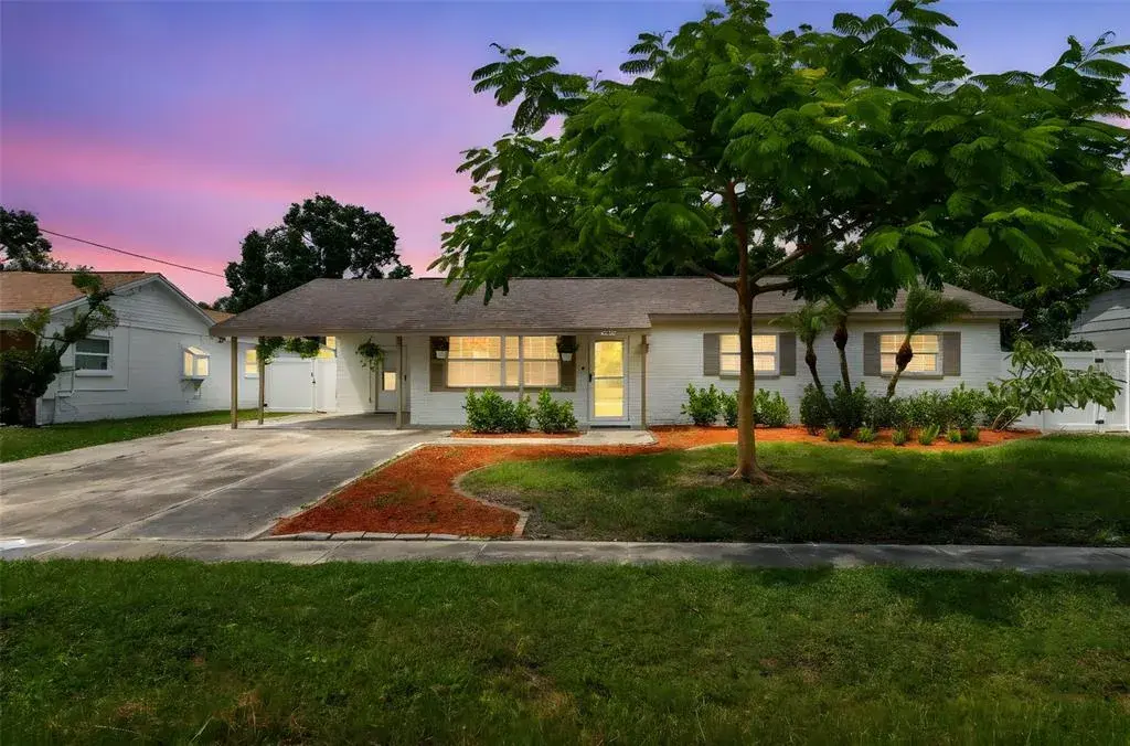 4703 W Paul Avenue, Tampa, FL, 33611