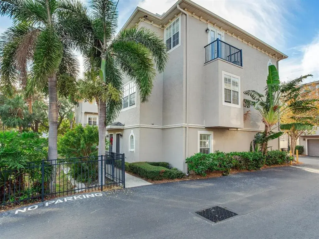 2606 Espana Court, Tampa, FL, 33609
