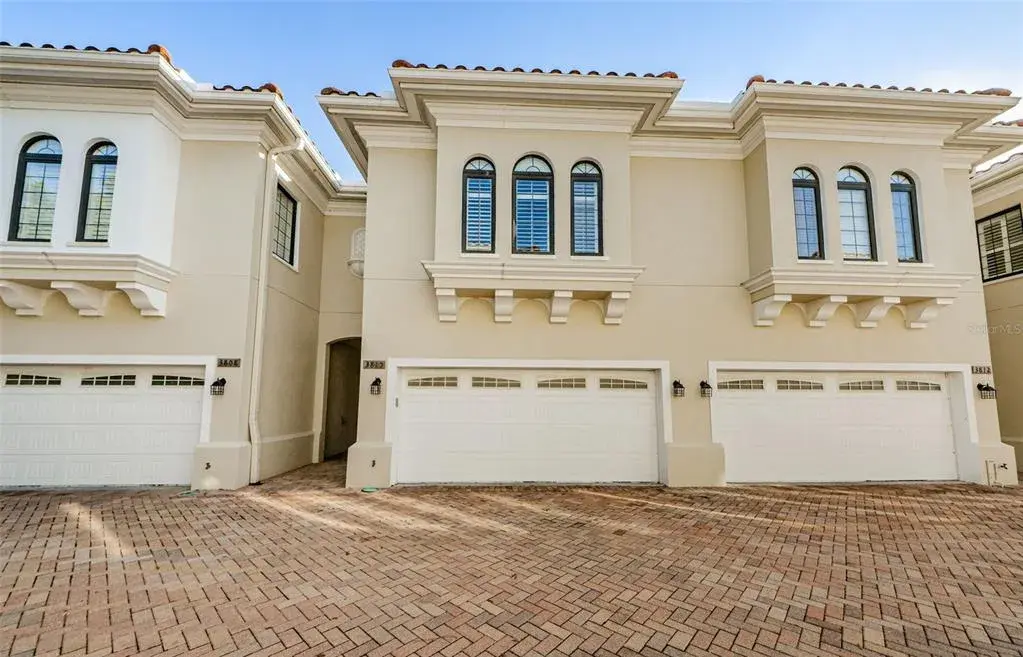 3810 Villas Del Sol Court, Tampa, FL, 33609