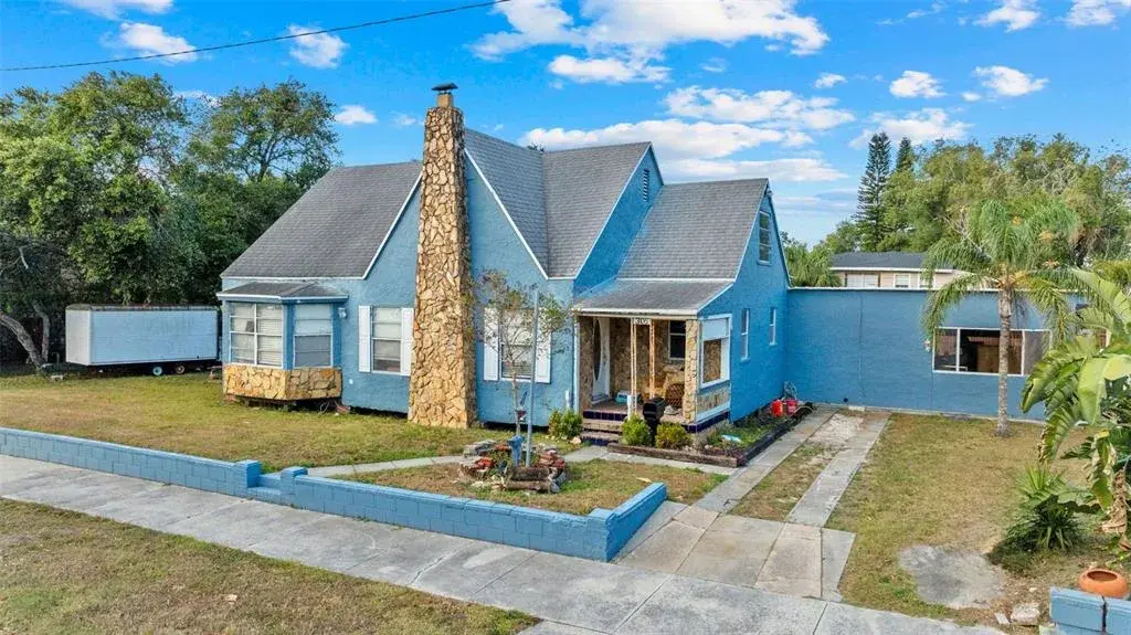 306 E Paris Street, Tampa, FL, 33604