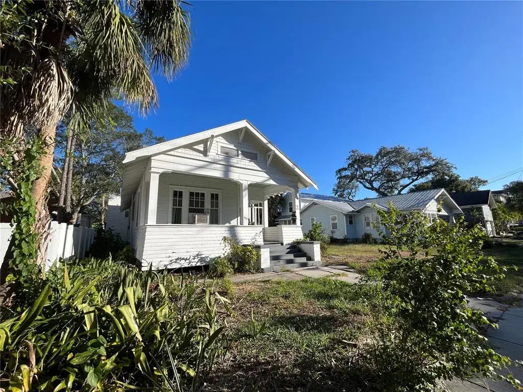 1105 W De Leon Street, Tampa, FL, 33606