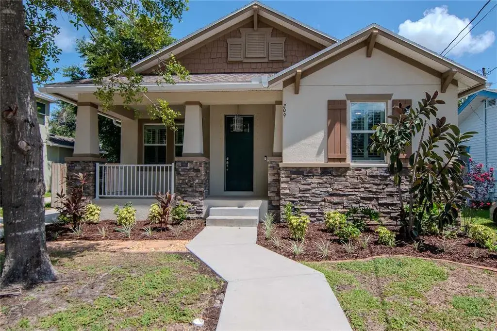 209 W Hamilton Avenue, Tampa, FL, 33604