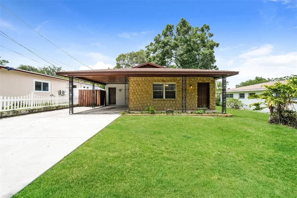 2117 W Saint Sophia Street, Tampa, FL, 33607