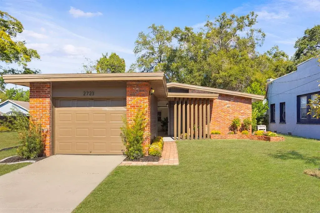 2723 N Ridgewood Avenue, Tampa, FL, 33602