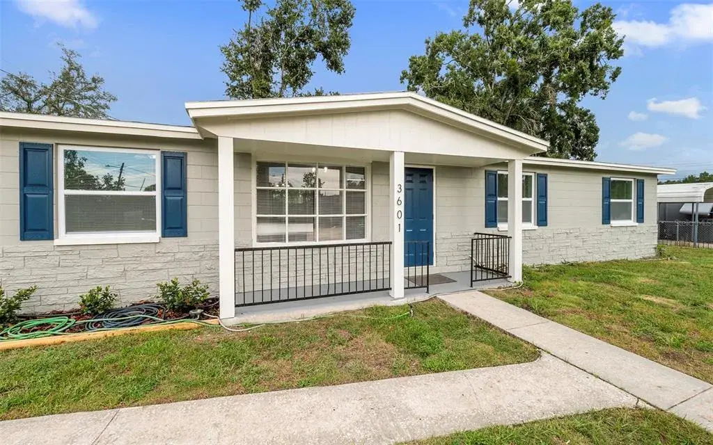 3601 E Giddens Avenue, Tampa, FL, 33610