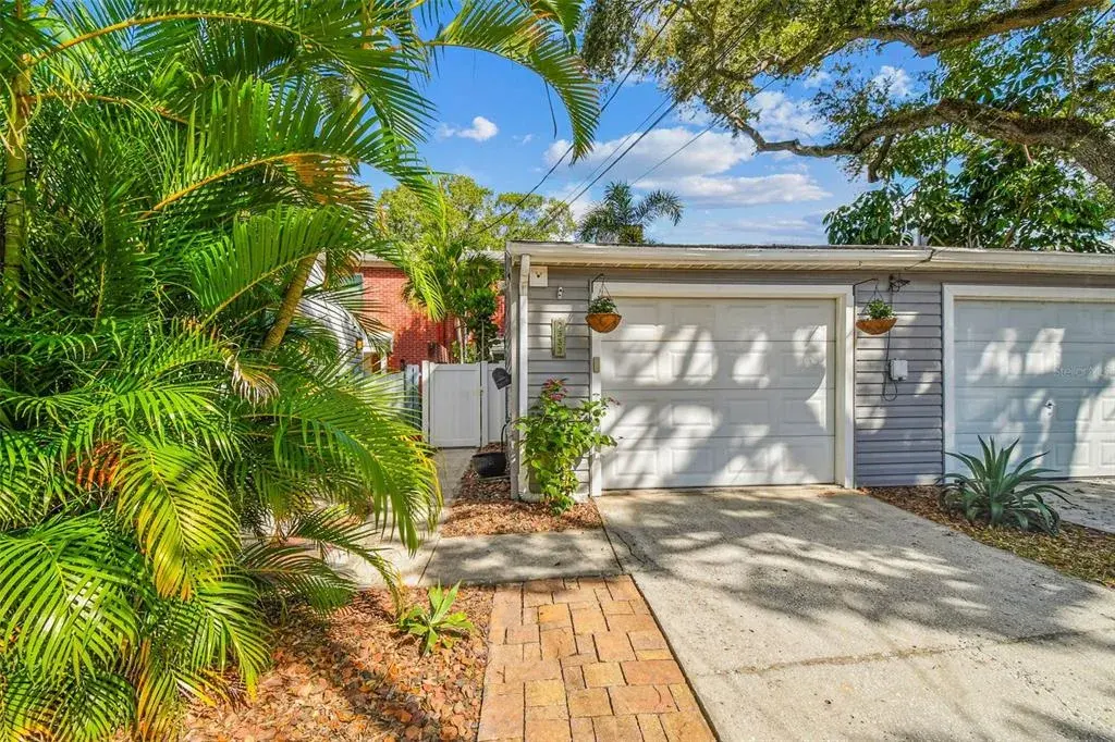 Front of Garage