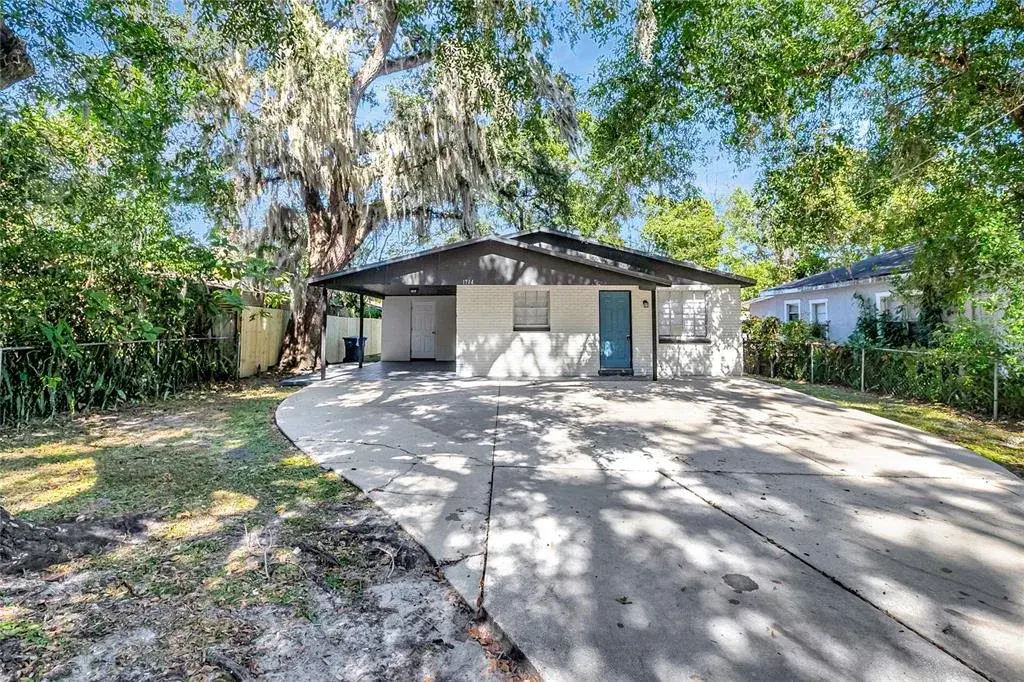 1714 E Maple Avenue, Tampa, FL, 33604
