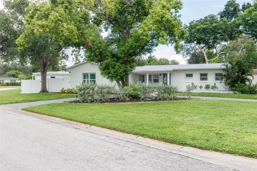 4003 W Coachman Avenue, Tampa, FL, 33611