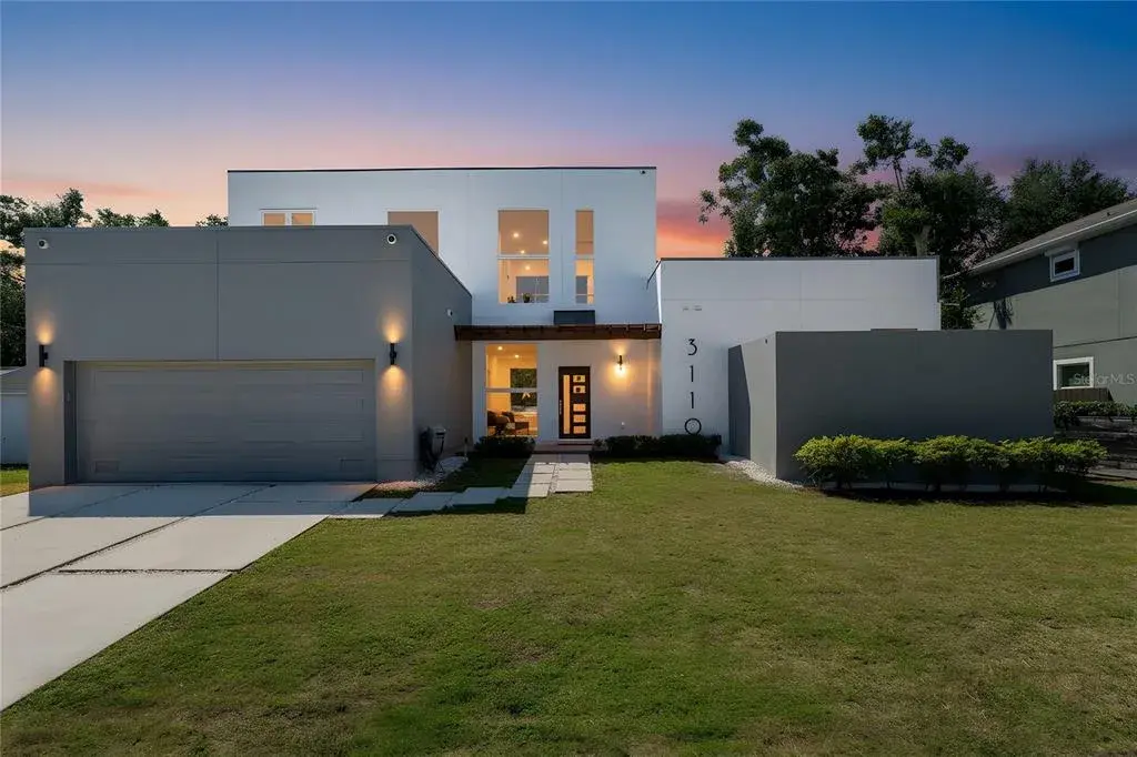 3110 W Napoleon Avenue, Tampa, FL, 33611