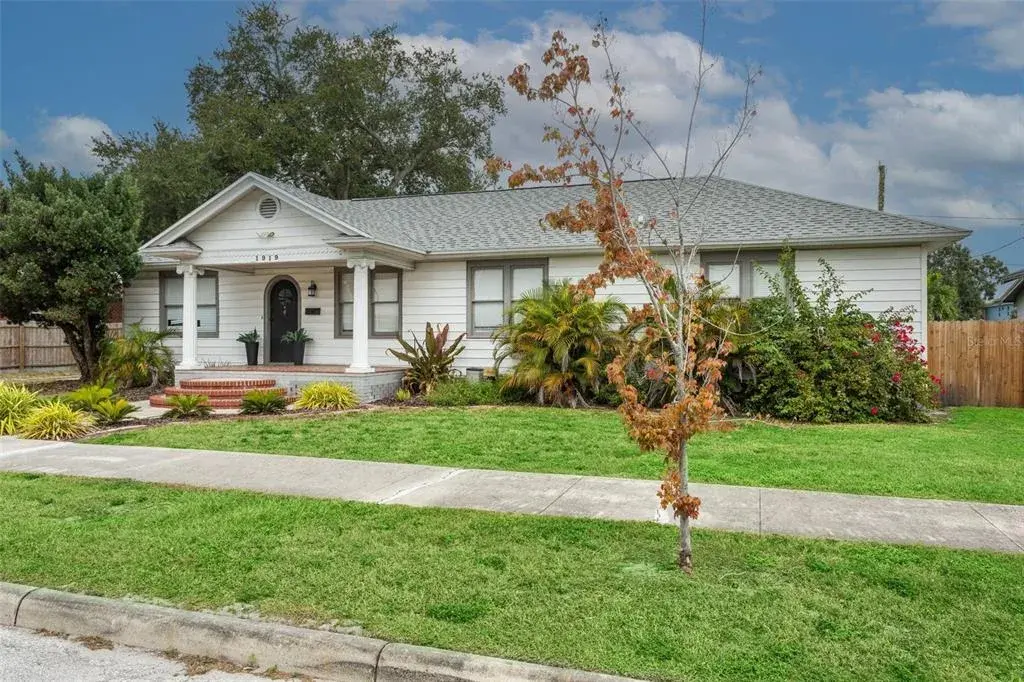 1919 W Carmen Street, Tampa, FL, 33606