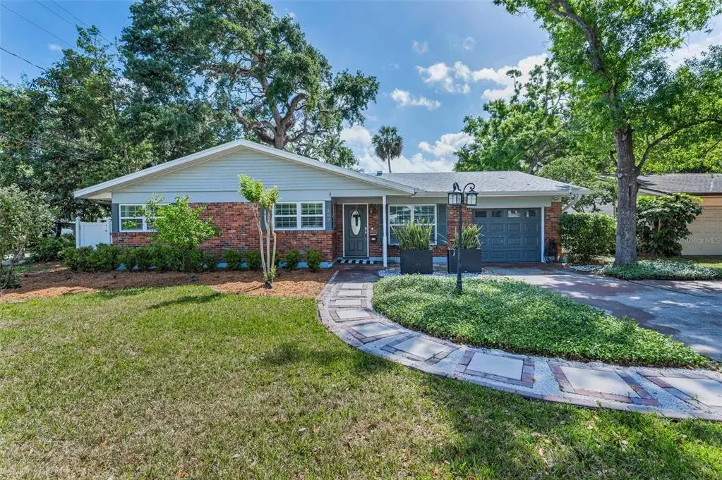 202 S Hesperides Street, Tampa, FL, 33609