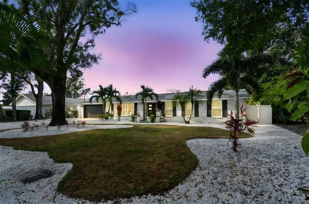 4918 N River Shore Drive, Tampa, FL, 33603