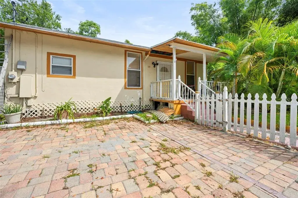 109 W Floribraska Avenue, Tampa, FL, 33603