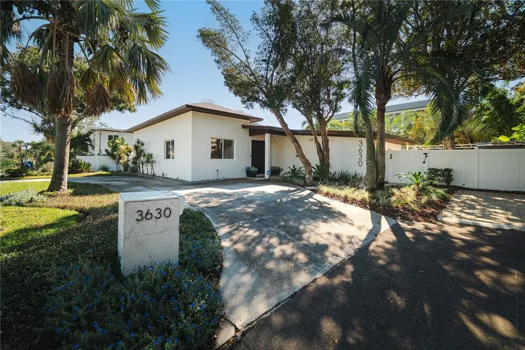 3630 S Beach Drive, Tampa, FL, 33629