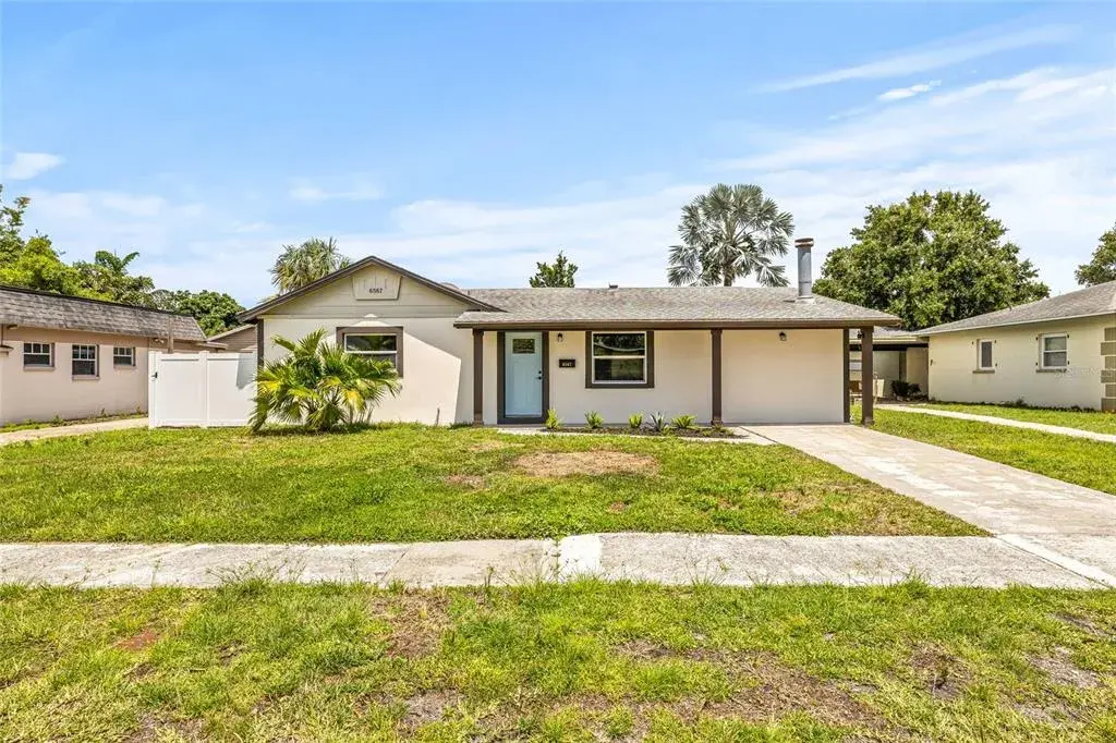 6567 S West Shore Circle, Tampa, FL, 33616