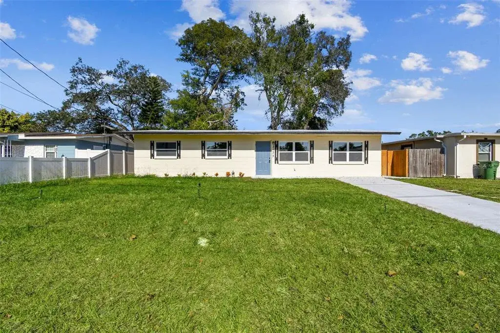2133 W Rambla Street, Tampa, FL, 33612