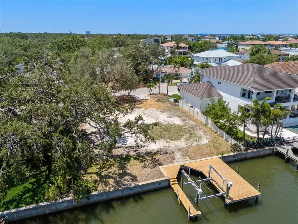 4927 W San Rafael Street, Tampa, FL, 33629