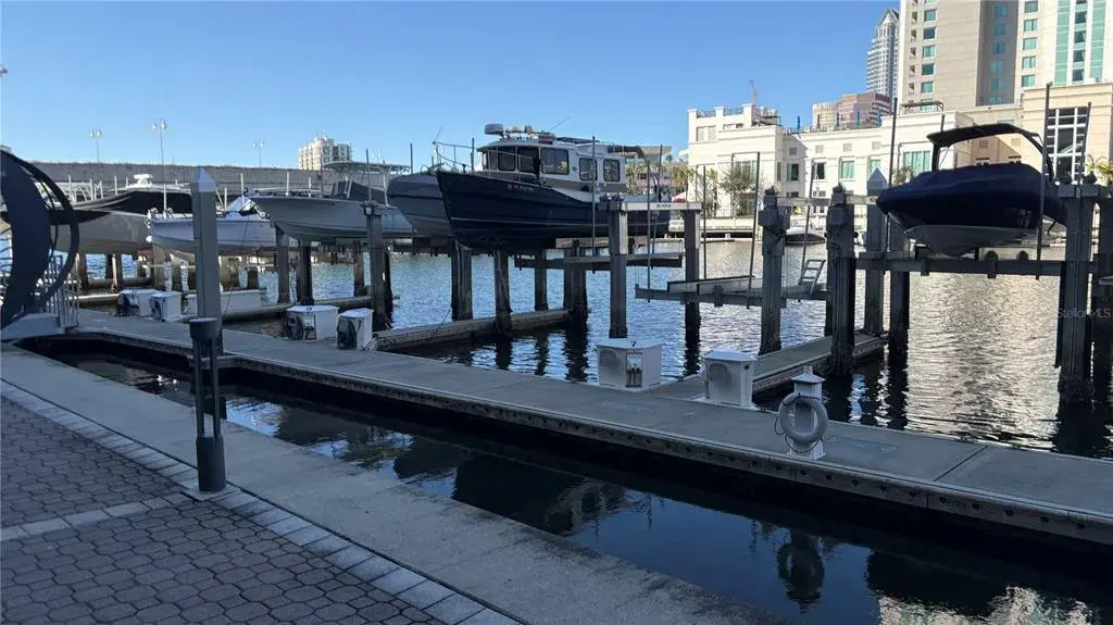 700 S Harbour Island Unit 7, Tampa, FL, 33602