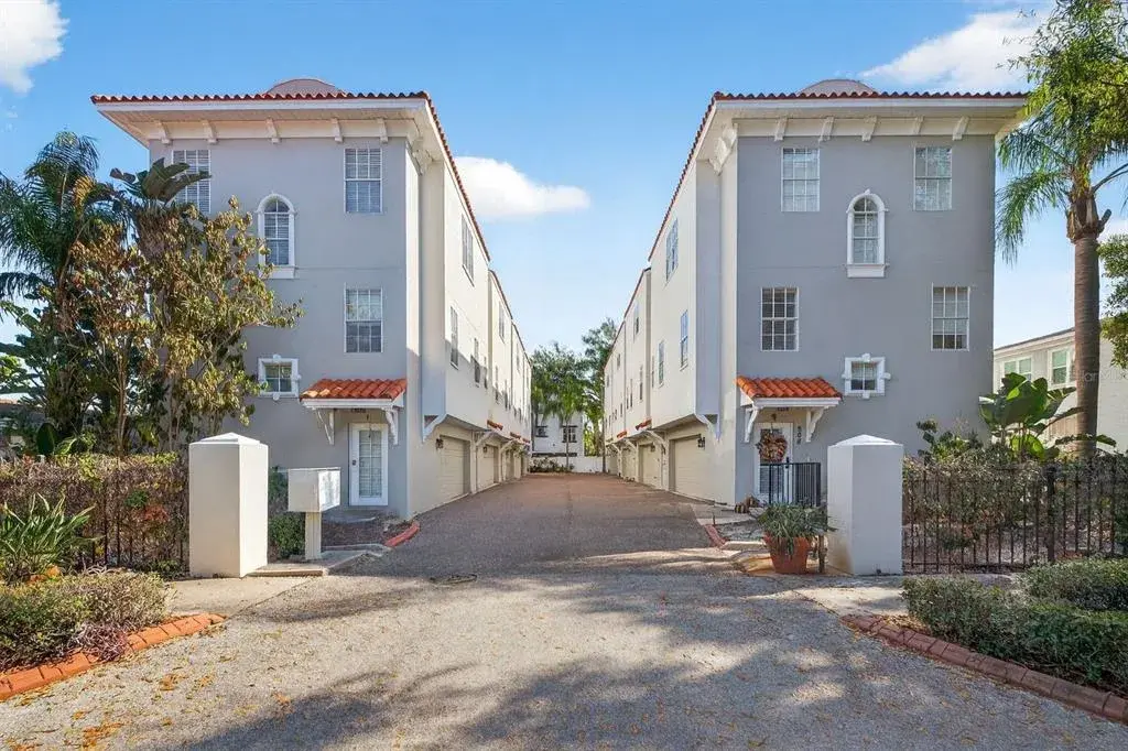 Prime South Tampa living!