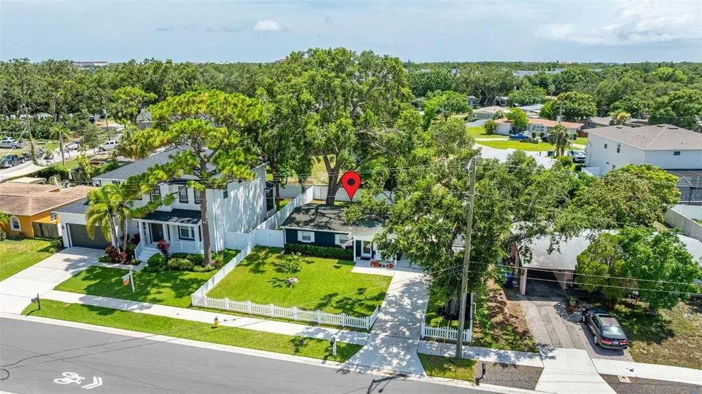 2906 W Averill Avenue, Tampa, FL, 33611