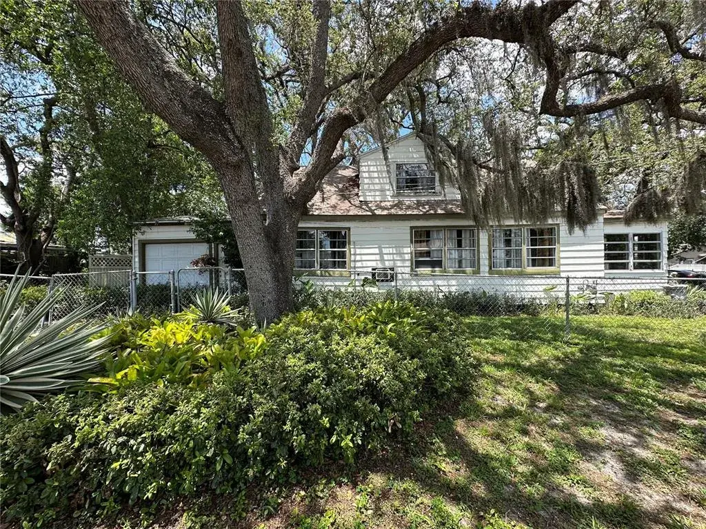 8502 N Branch Avenue, Tampa, FL, 33604