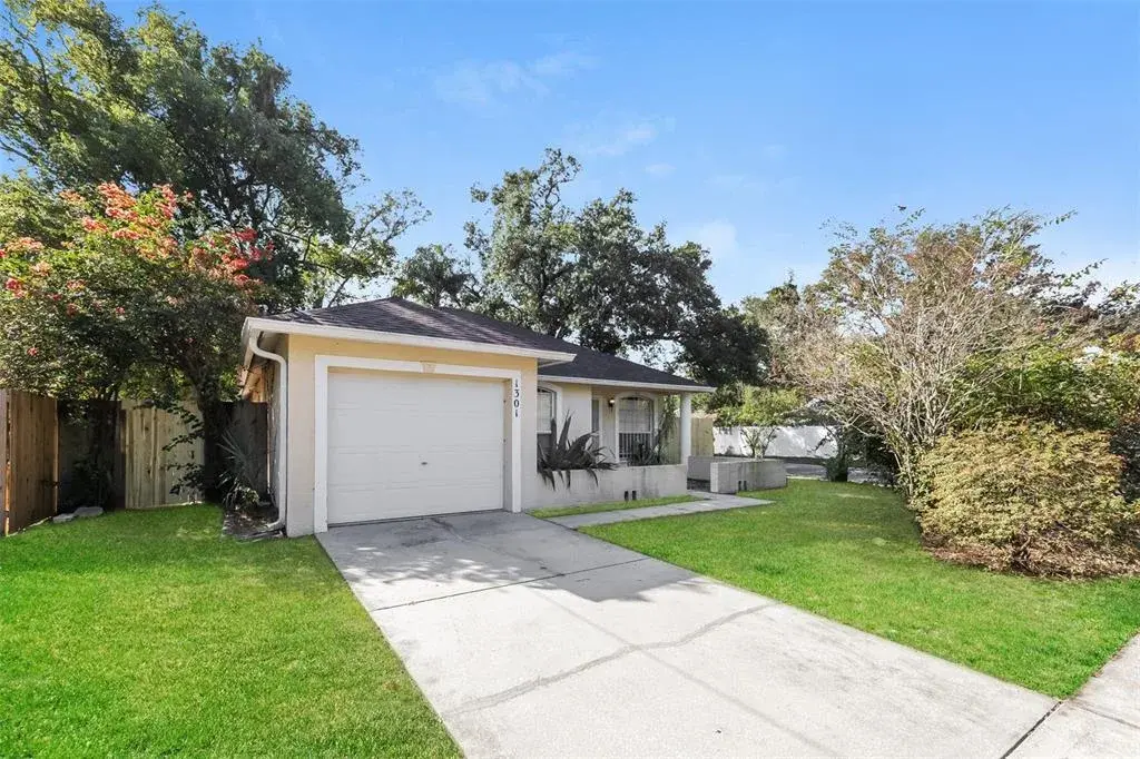 1301 E Curtis Street, Tampa, FL, 33603