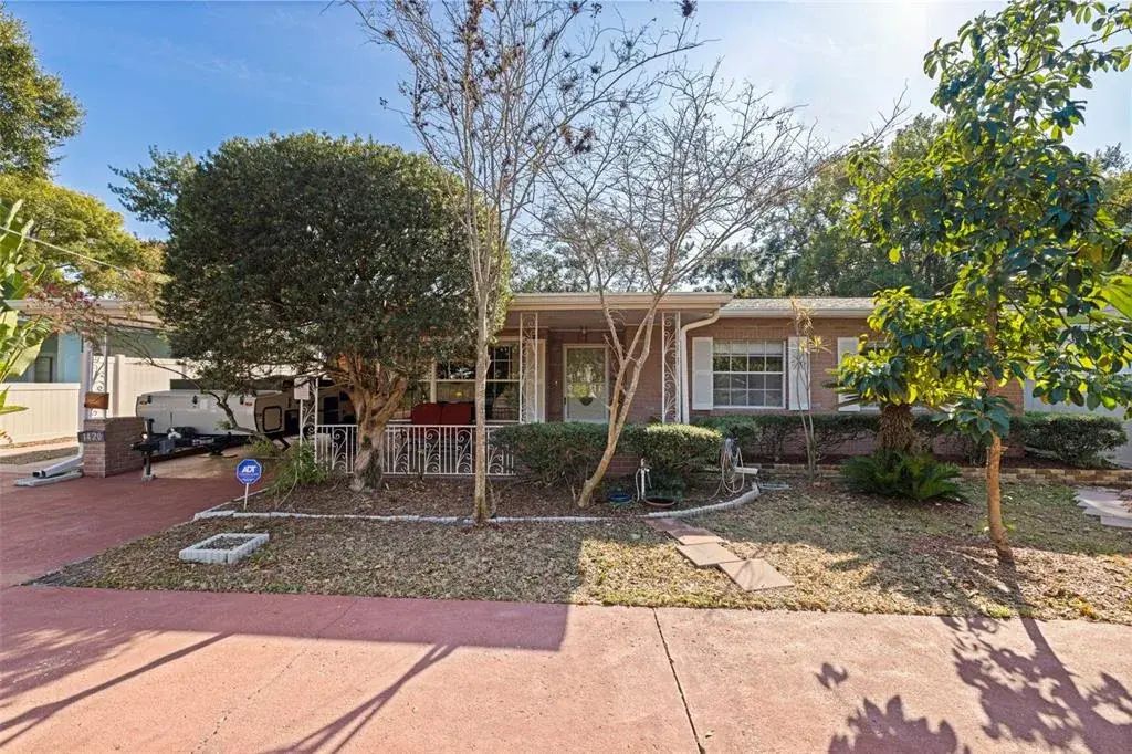 1420 W Bogie Drive, Tampa, FL, 33612