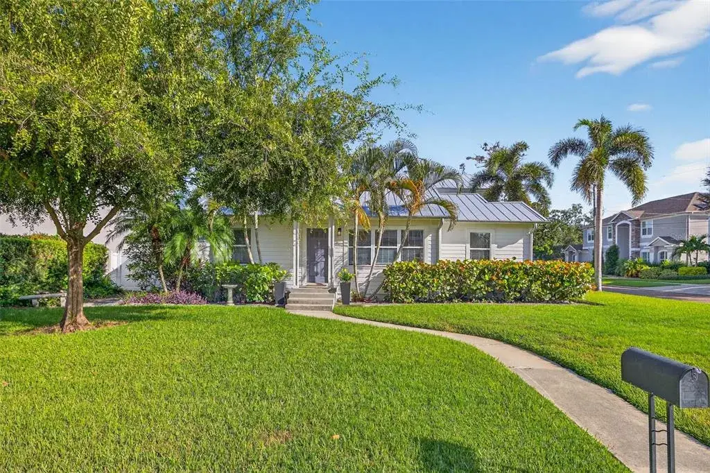 3301 W Leona Street, Tampa, FL, 33629