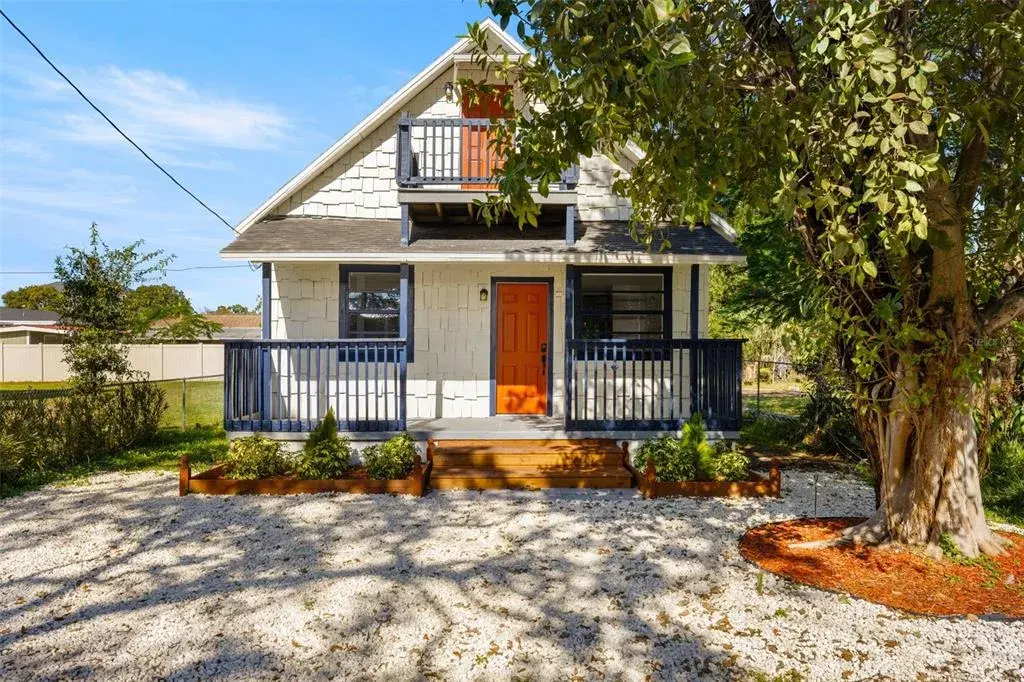 2220 Davis Street, Tampa, FL, 33605