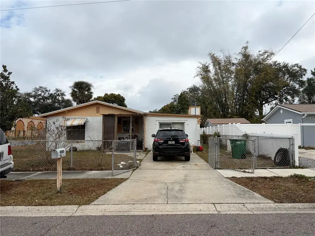 8723 N River Forest Circle, Tampa, FL, 33604