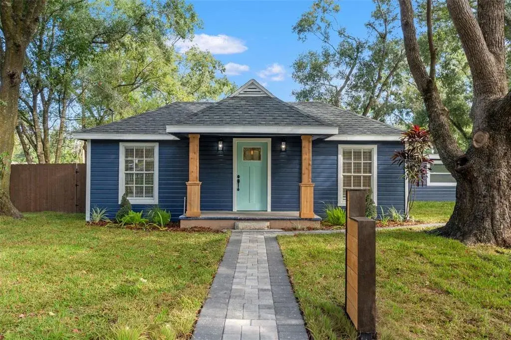 1715 W Hollywood Street, Tampa, FL, 33604