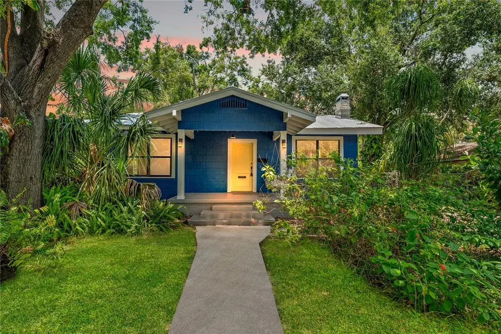 217 W Powhatan Avenue, Tampa, FL, 33604