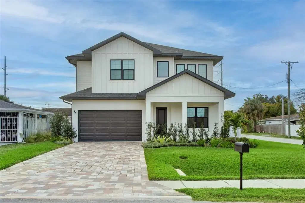 3824 W Carmen Street, Tampa, FL, 33609